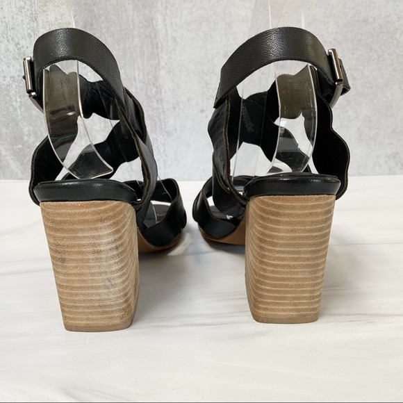 ANTELOPE Black Leather Scallop Crossover Sandals Size 8 - Picture 6 of 14